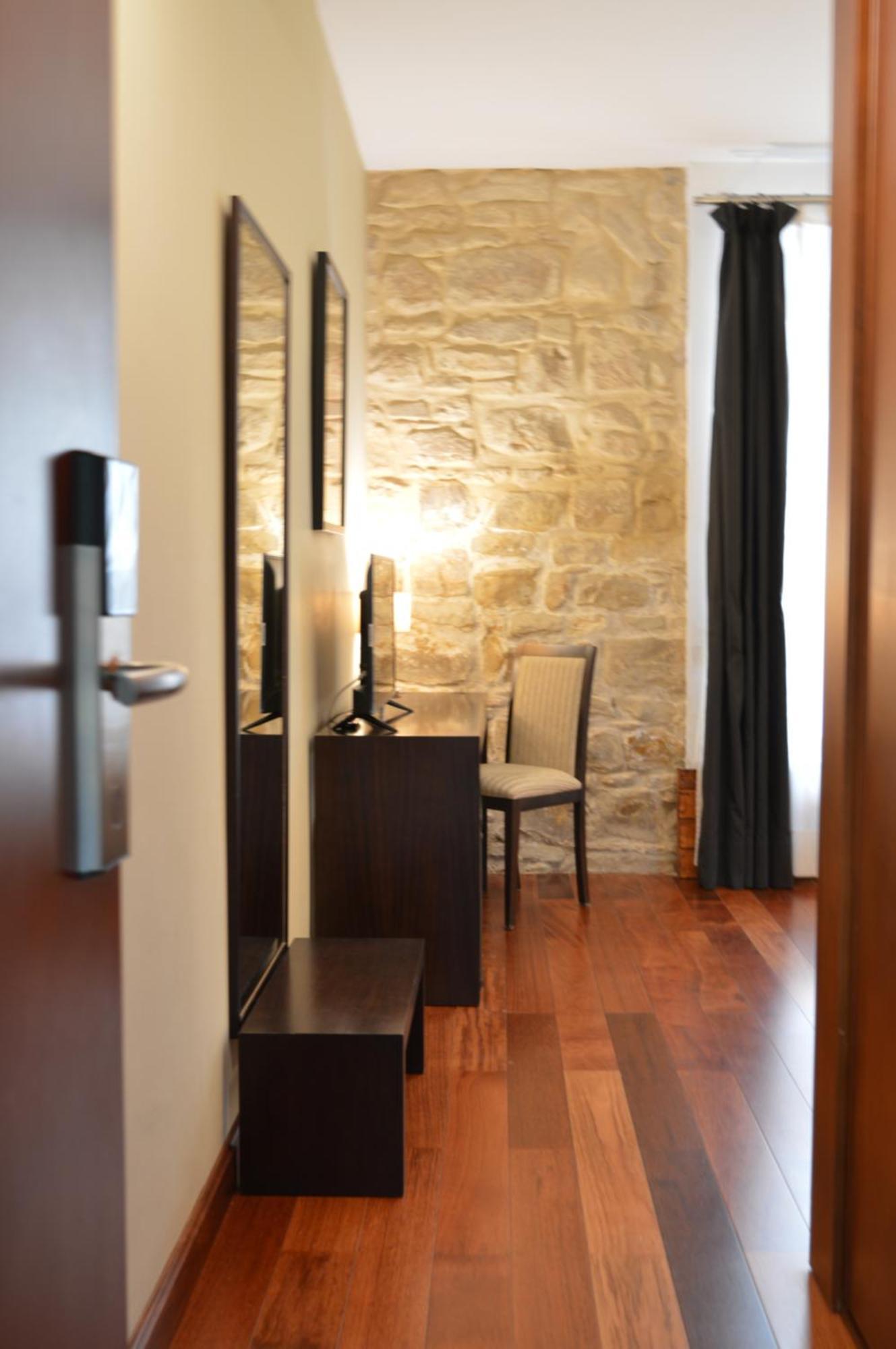 Hotel Baeza Monumental By Eme Hoteles Luaran gambar