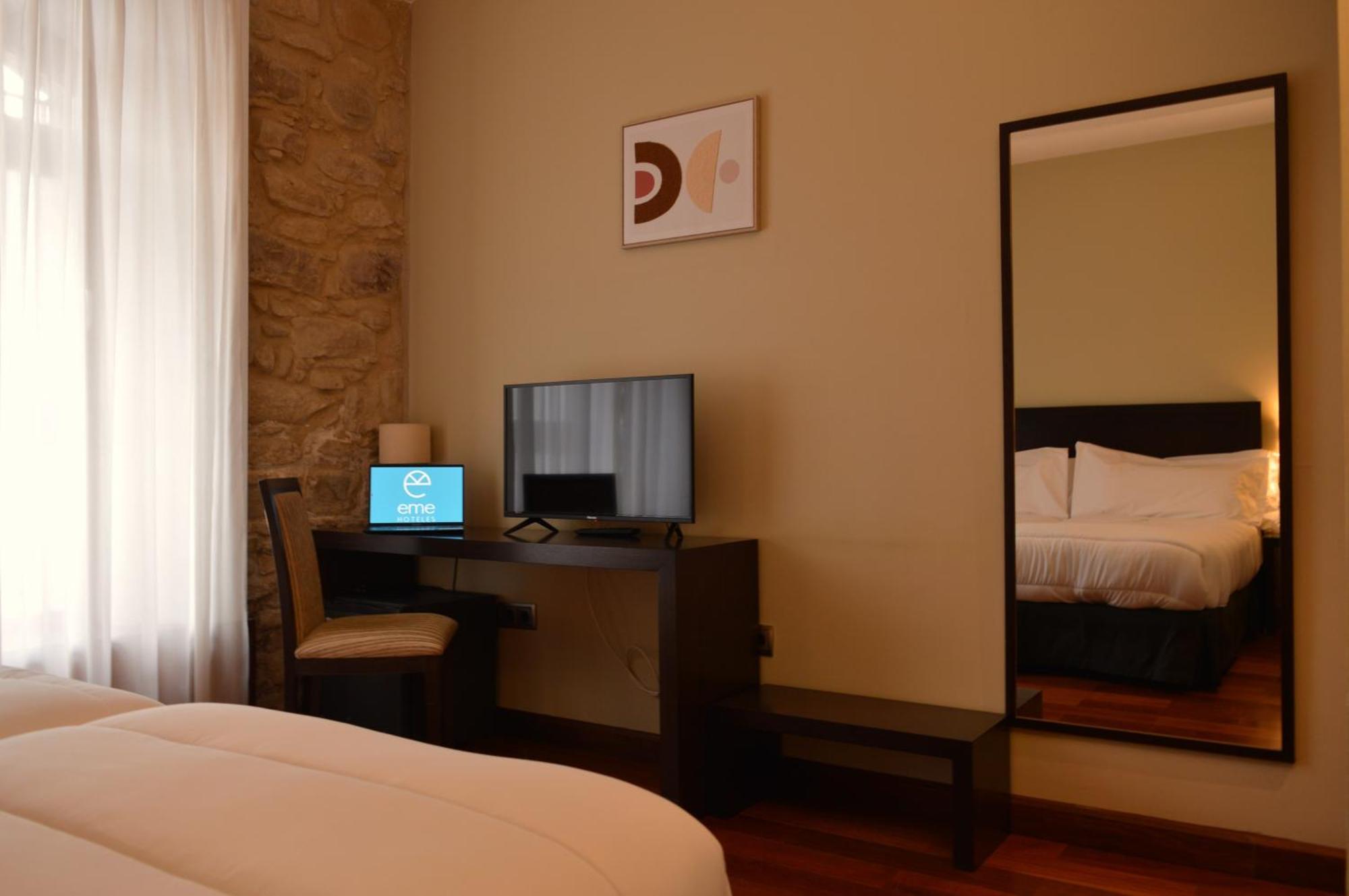Hotel Baeza Monumental By Eme Hoteles Luaran gambar