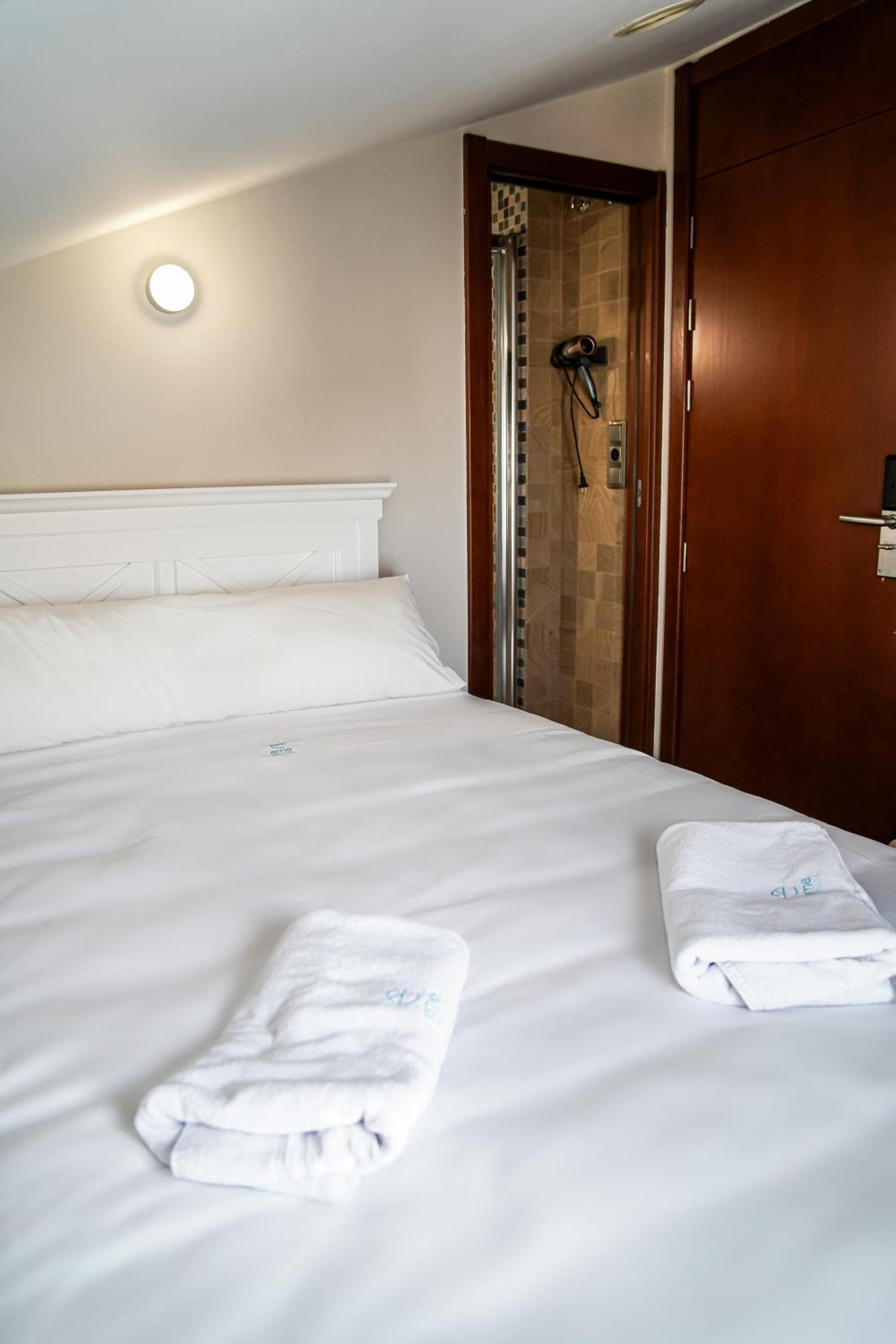 Hotel Baeza Monumental By Eme Hoteles Luaran gambar