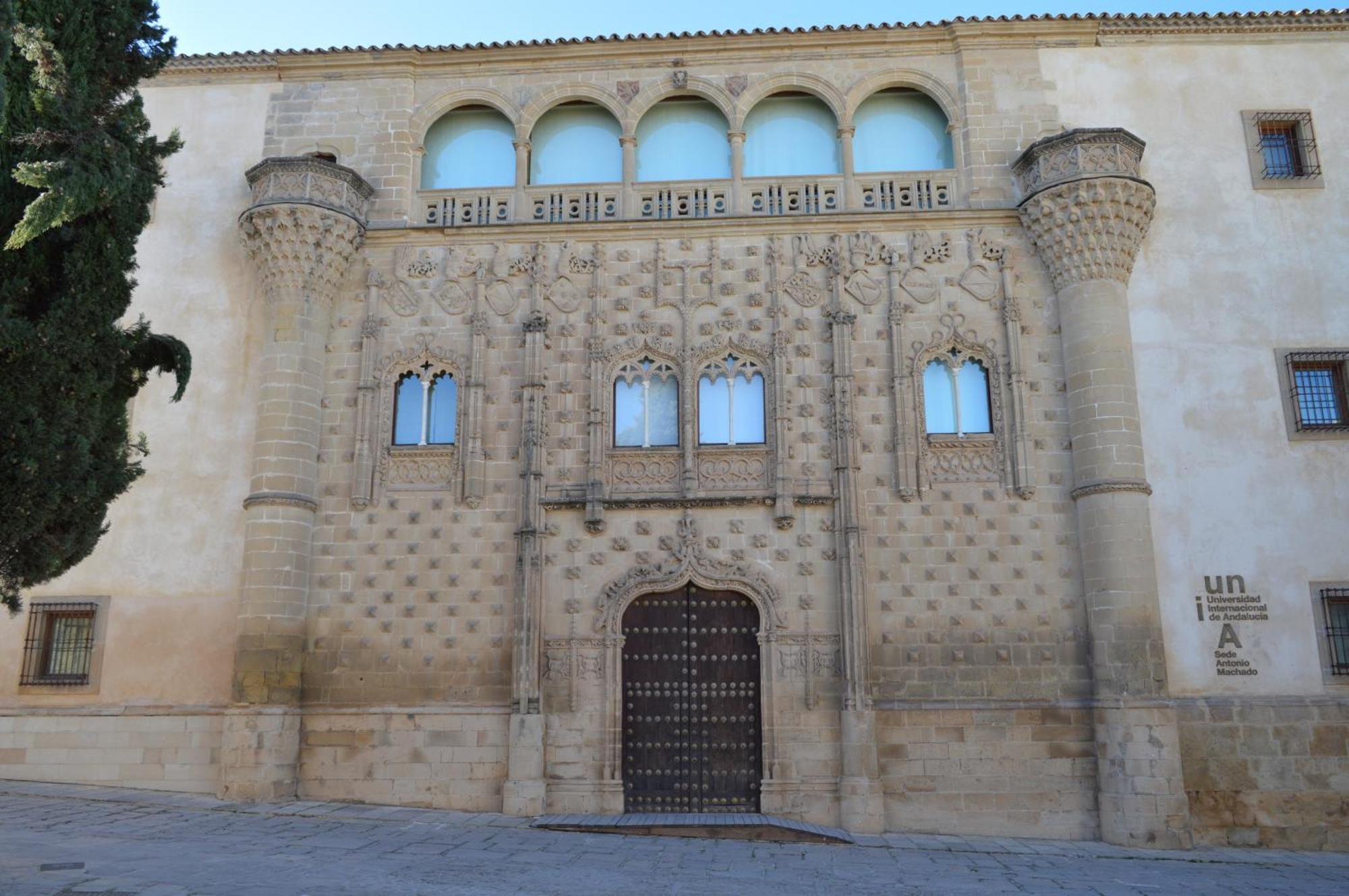 Hotel Baeza Monumental By Eme Hoteles Luaran gambar